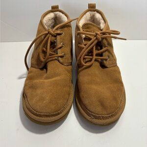 UGG Australia Neumel Suede Chukka Boots Brown Mens Size 9 Sherpa Lined LIKE NEW